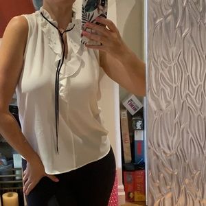 West moon sleeveless blouse